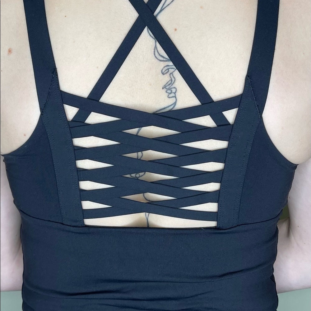Lululemon Hot To Street Tank Top Black Size: 4